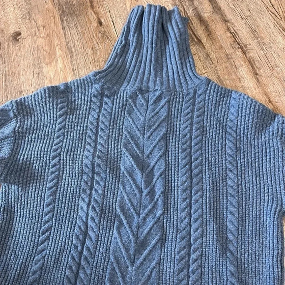 Elie Tahari • Cable Knit Turtleneck Sweater - Picture 11 of 11